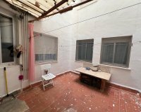 Herverkoop - Appartement -
Torrevieja - Playa del Cura