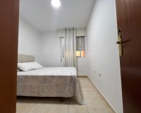 Herverkoop - Appartement -
Torrevieja - Playa del Cura