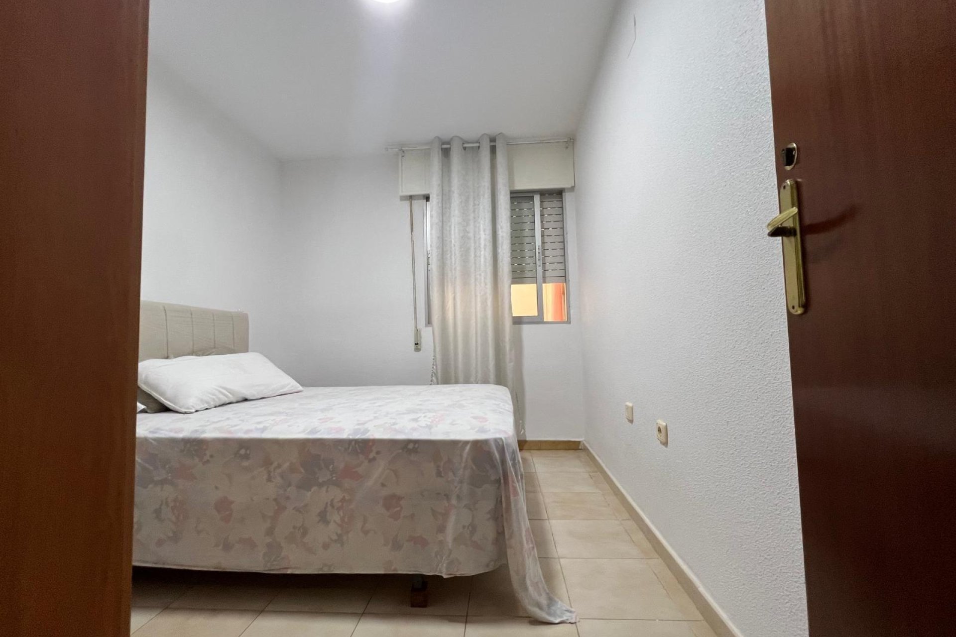 Herverkoop - Appartement -
Torrevieja - Playa del Cura