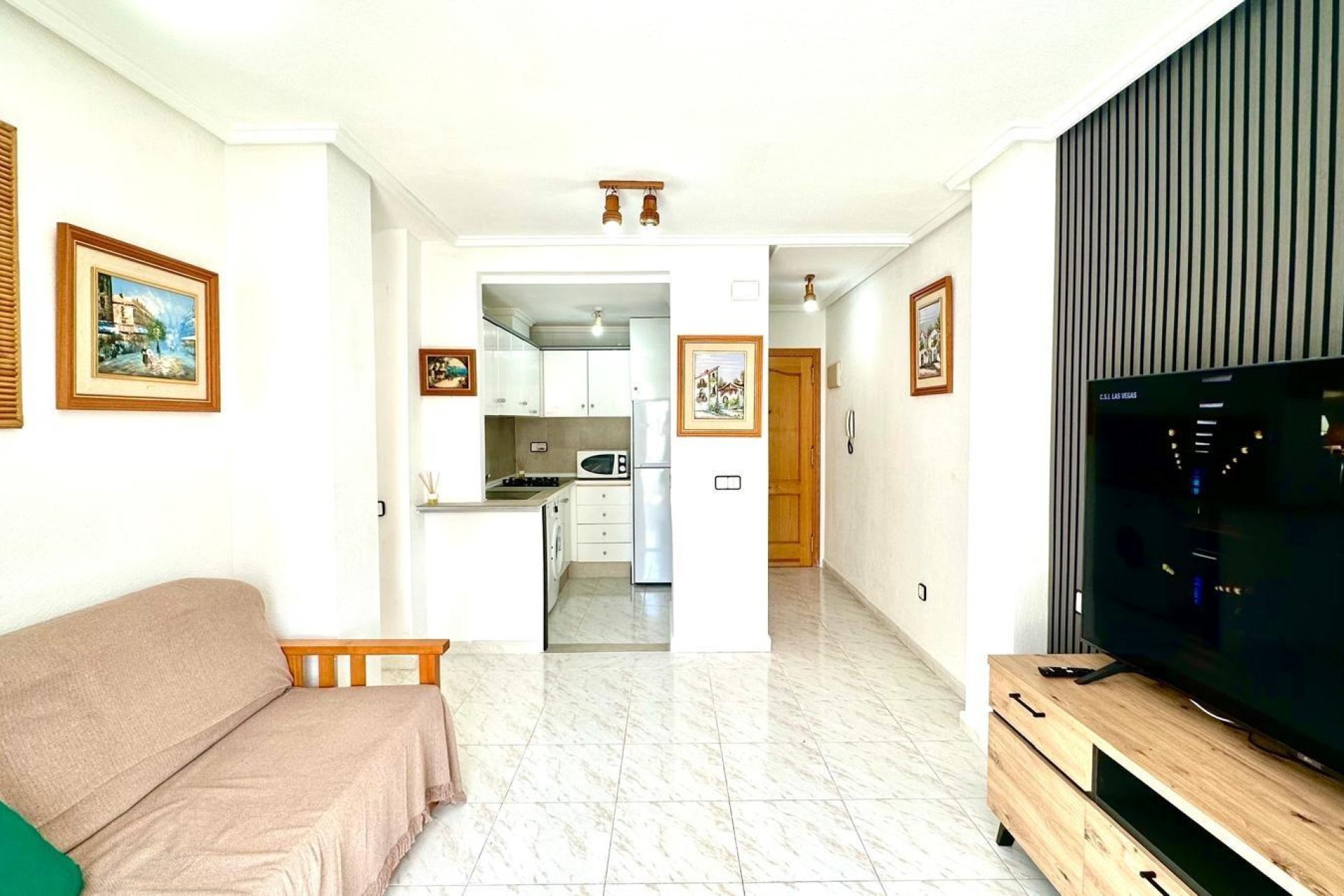 Herverkoop - Appartement -
Torrevieja - Playa del Cura