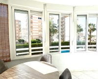 Herverkoop - Appartement -
Torrevieja - Playa del Cura