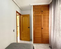 Herverkoop - Appartement -
Torrevieja - Playa del Cura