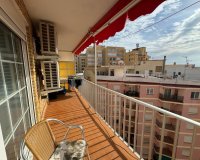 Herverkoop - Appartement -
Torrevieja - Playa del Cura
