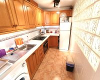 Herverkoop - Appartement -
Torrevieja - Playa del Cura