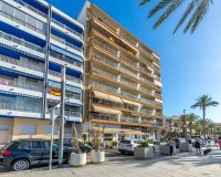 Herverkoop - Appartement -
Torrevieja - Playa del Cura