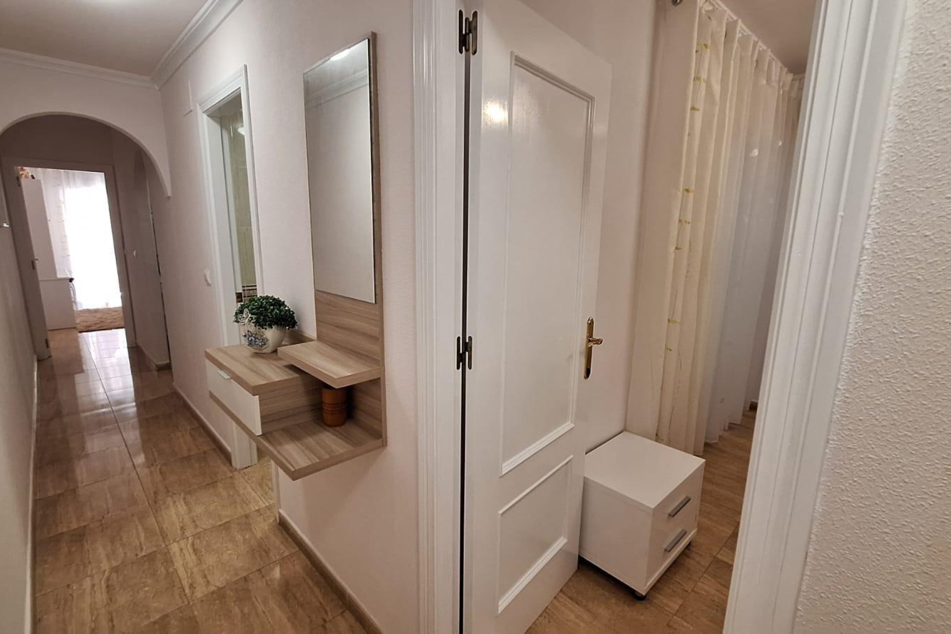 Herverkoop - Appartement -
Torrevieja - Playa del Cura