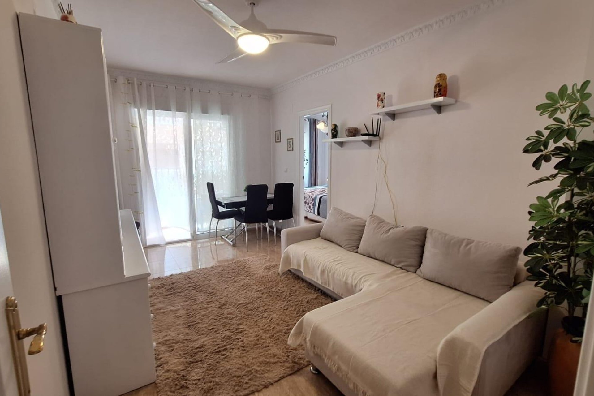 Herverkoop - Appartement -
Torrevieja - Playa del Cura