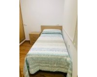 Herverkoop - Appartement -
Torrevieja - Playa del Cura