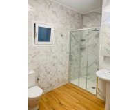 Herverkoop - Appartement -
Torrevieja - Playa del Cura