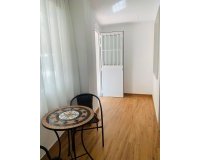 Herverkoop - Appartement -
Torrevieja - Playa del Cura