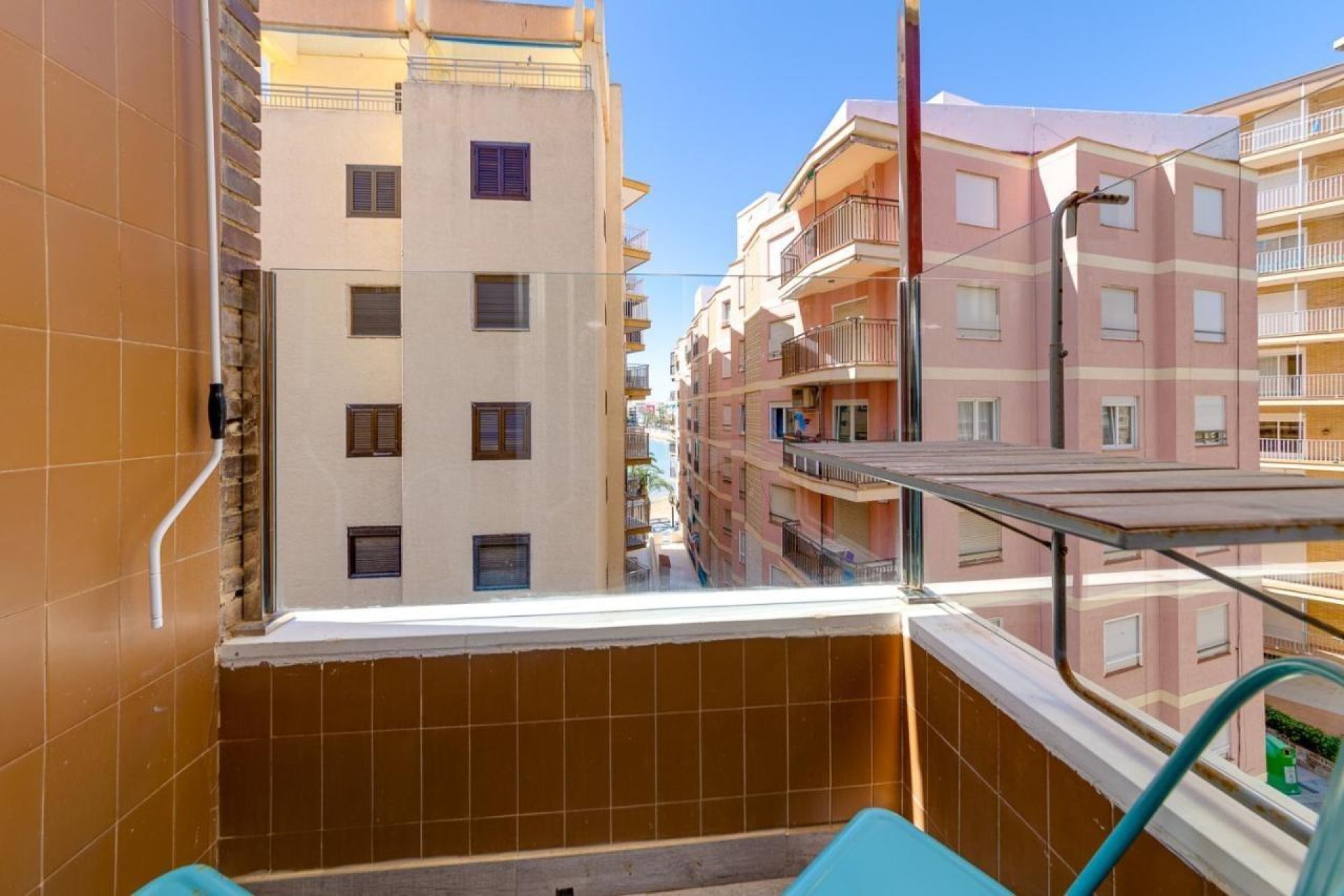 Herverkoop - Appartement -
Torrevieja - Playa del Cura