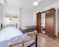 Herverkoop - Appartement -
Torrevieja - Playa del Cura