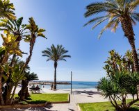 Herverkoop - Appartement -
Torrevieja - Playa del Cura