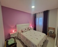 Herverkoop - Appartement -
Torrevieja - Playa del Cura