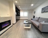 Herverkoop - Appartement -
Torrevieja - Playa del Cura