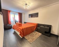 Herverkoop - Appartement -
Torrevieja - Playa del Cura