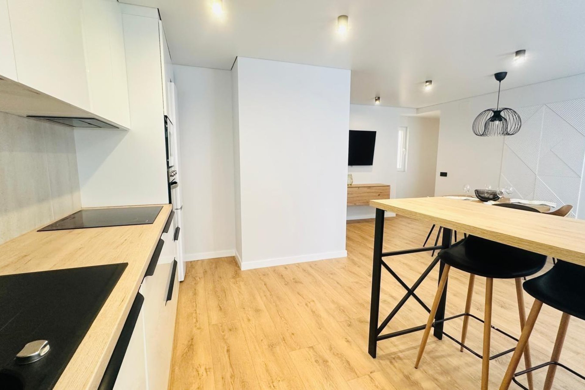 Herverkoop - Appartement -
Torrevieja - Playa del Cura