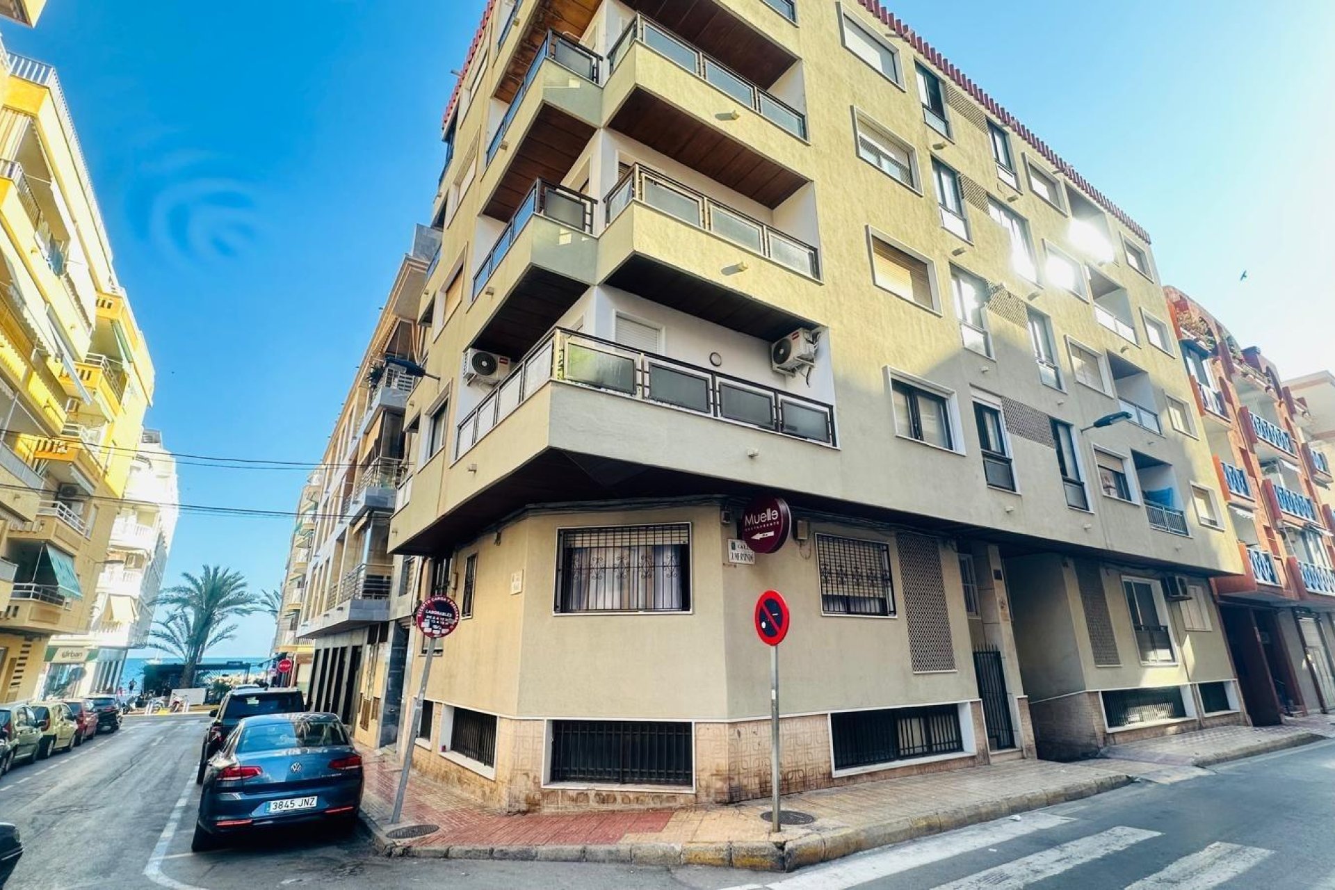 Herverkoop - Appartement -
Torrevieja - Playa del Cura