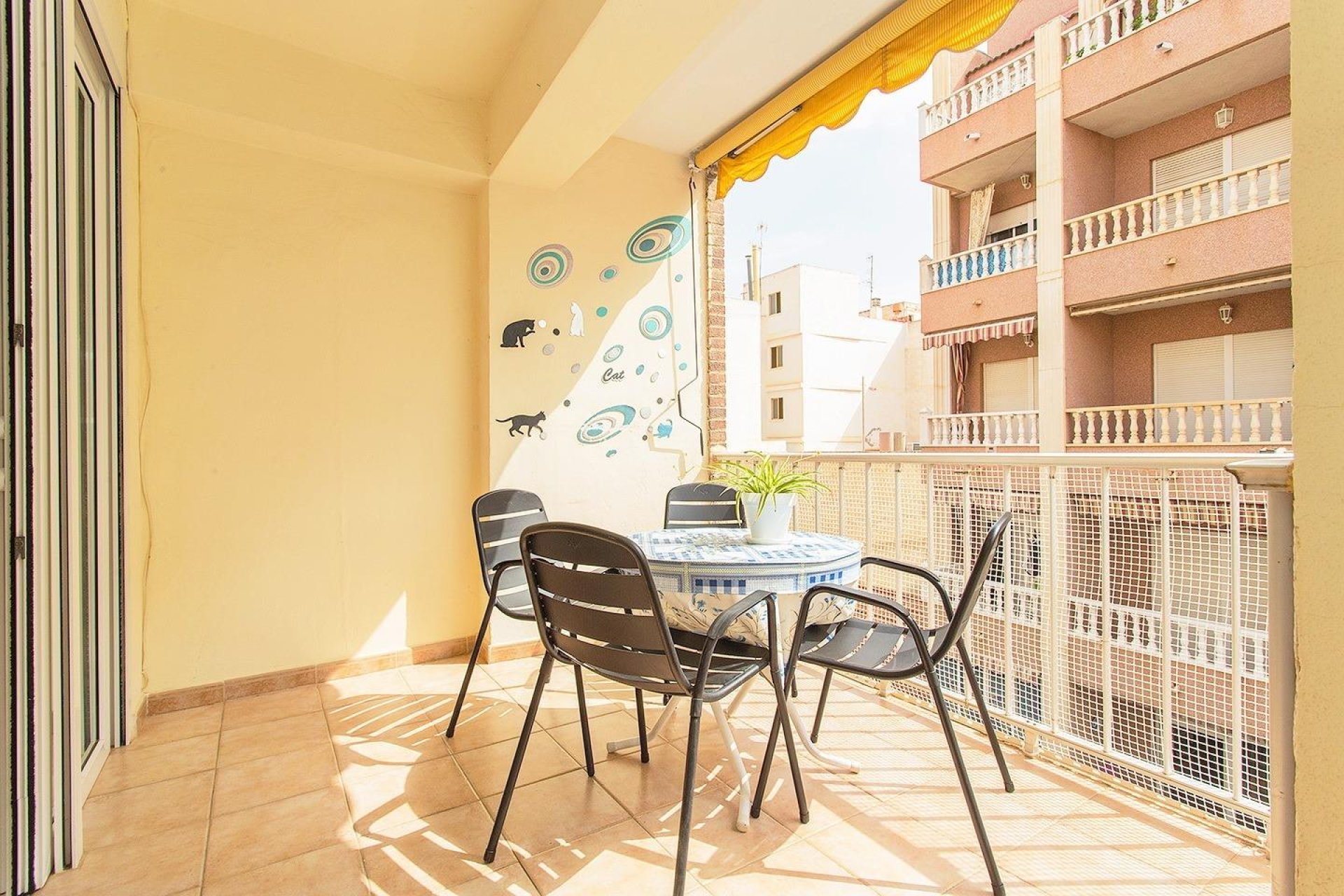 Herverkoop - Appartement -
Torrevieja - Playa del Cura