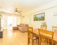 Herverkoop - Appartement -
Torrevieja - Playa del Cura