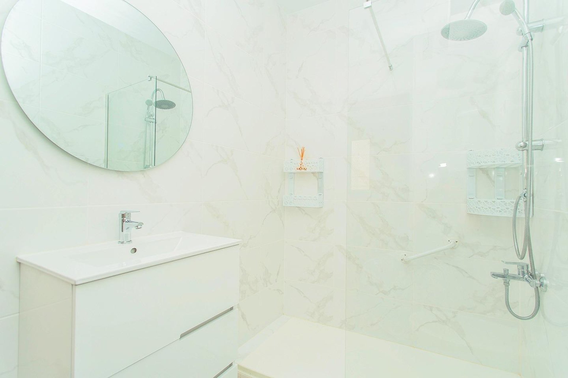 Herverkoop - Appartement -
Torrevieja - Playa del Cura