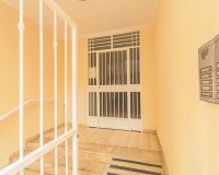 Herverkoop - Appartement -
Torrevieja - Playa del Cura