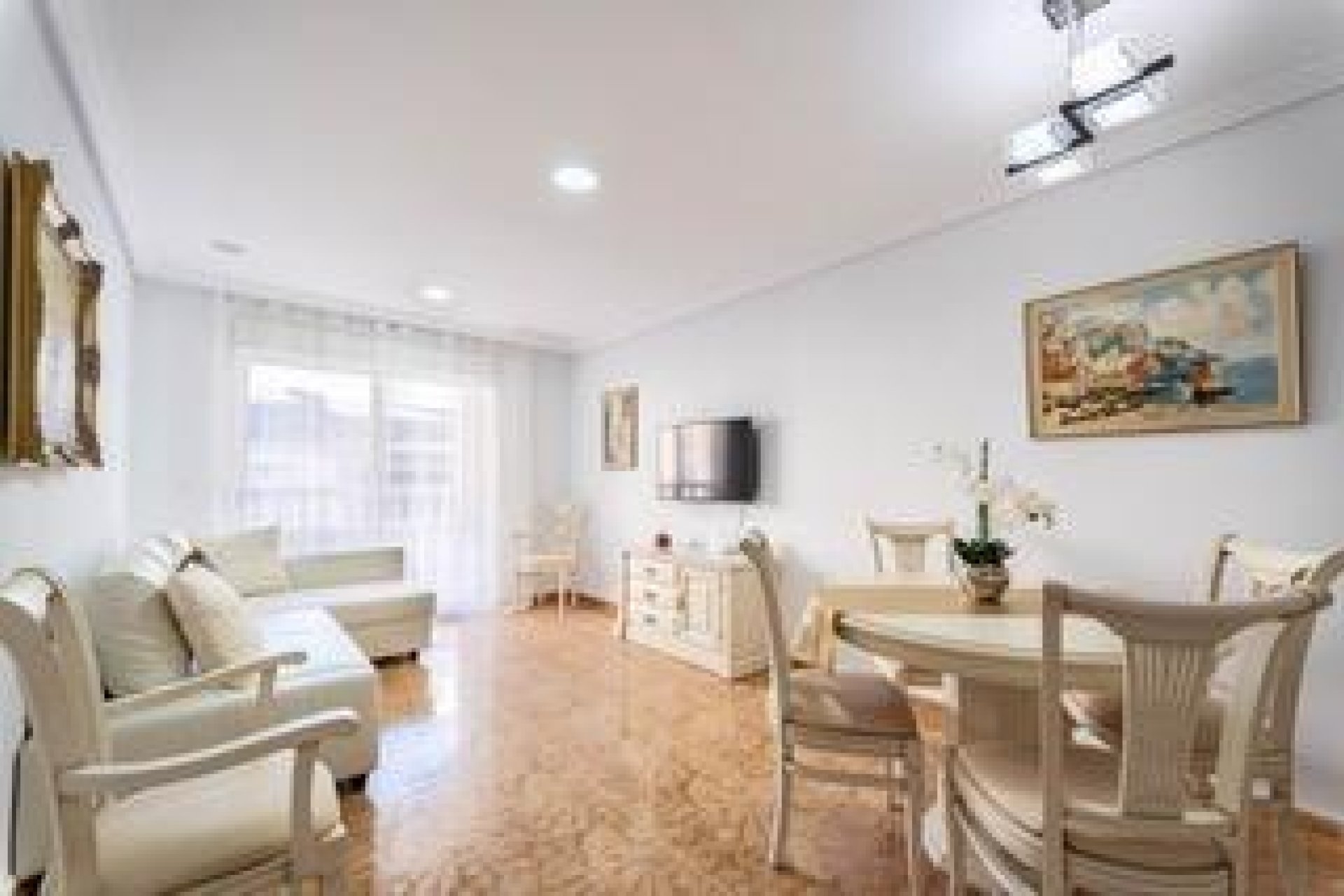 Herverkoop - Appartement -
Torrevieja - Playa del Cura