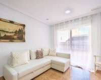 Herverkoop - Appartement -
Torrevieja - Playa del Cura