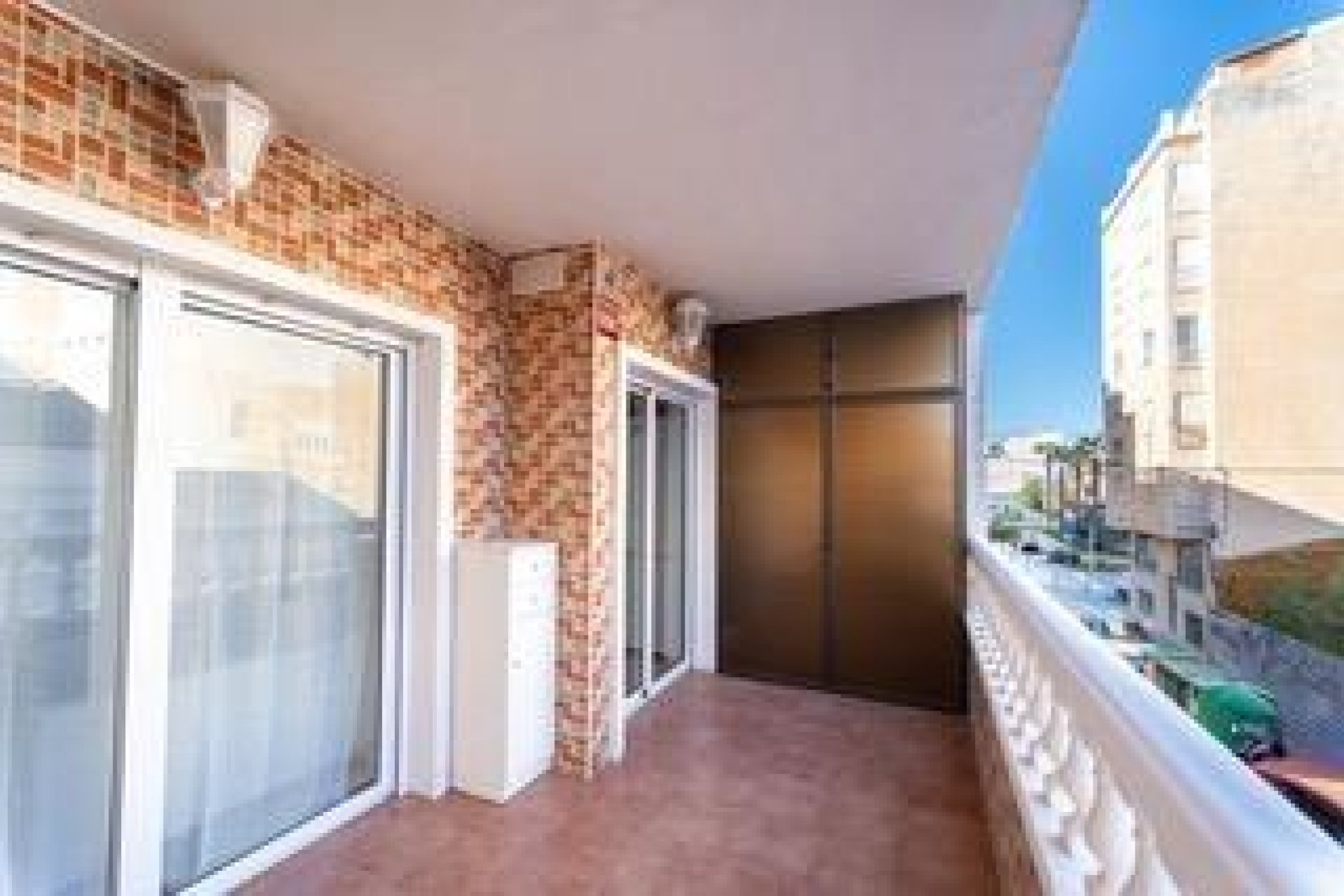 Herverkoop - Appartement -
Torrevieja - Playa del Cura