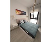 Herverkoop - Appartement -
Torrevieja - Playa del Cura