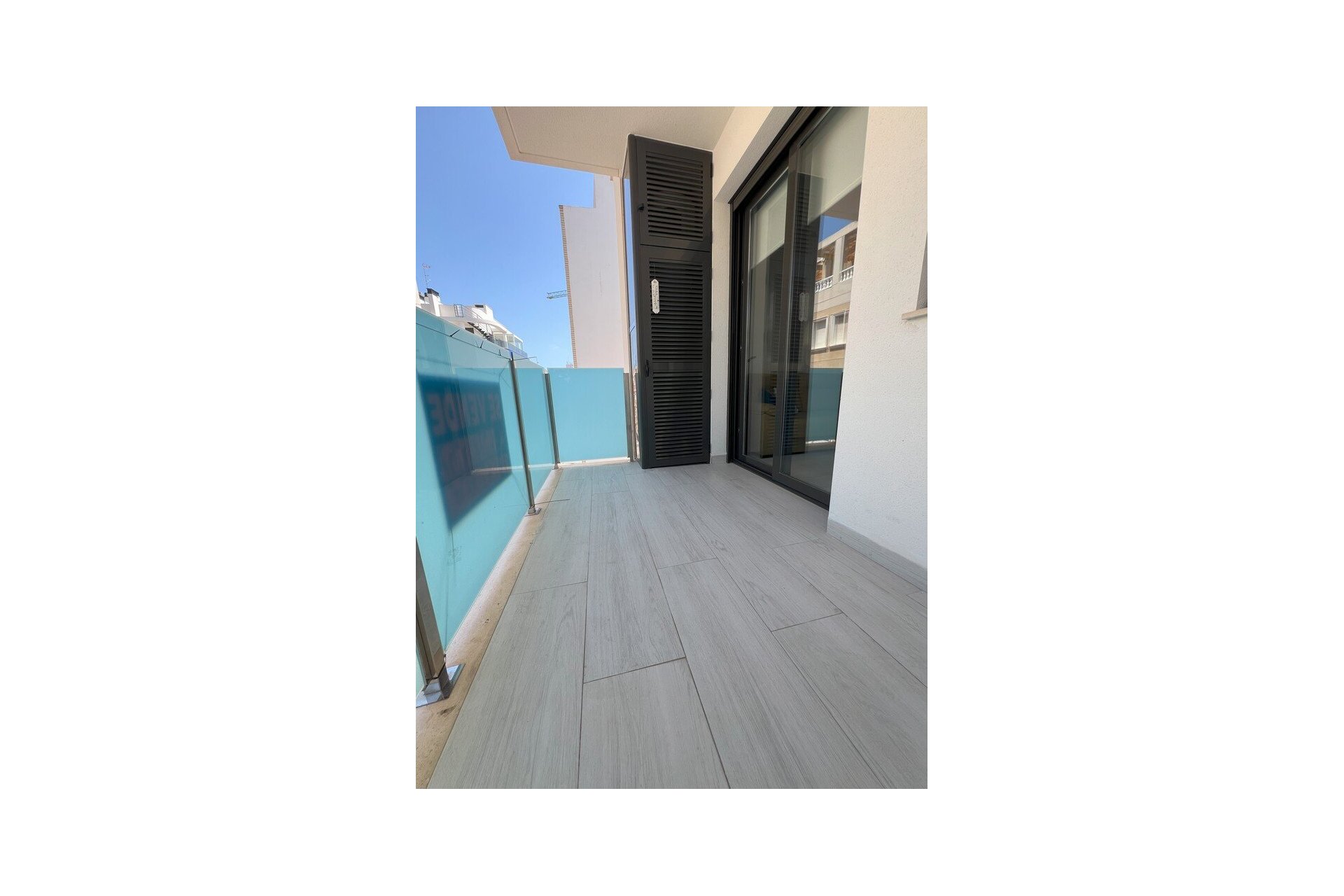 Herverkoop - Appartement -
Torrevieja - Playa del Cura