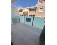 Herverkoop - Appartement -
Torrevieja - Playa del Cura