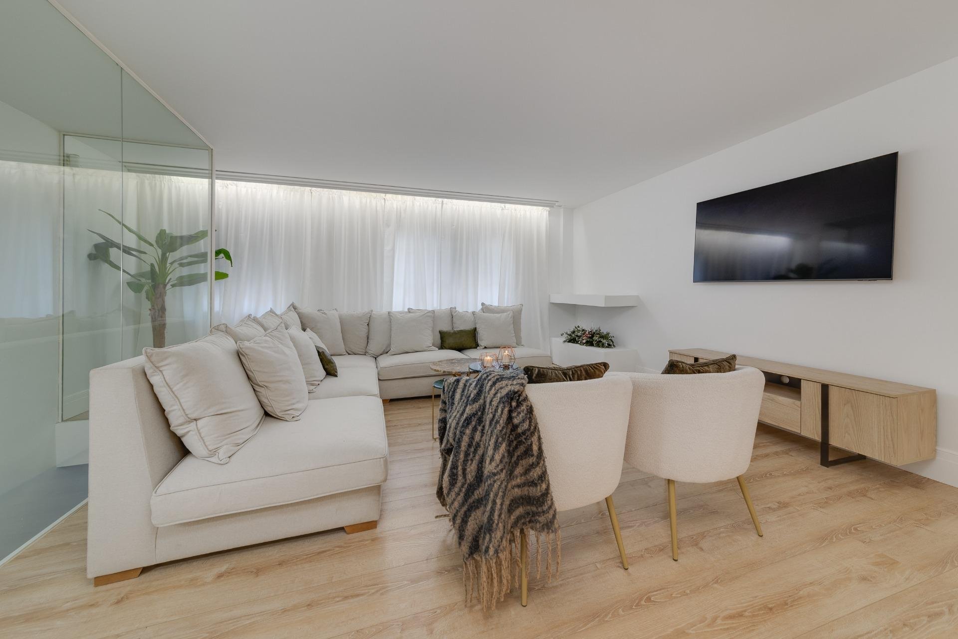 Herverkoop - Appartement -
Torrevieja - Playa del Cura