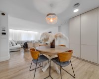 Herverkoop - Appartement -
Torrevieja - Playa del Cura