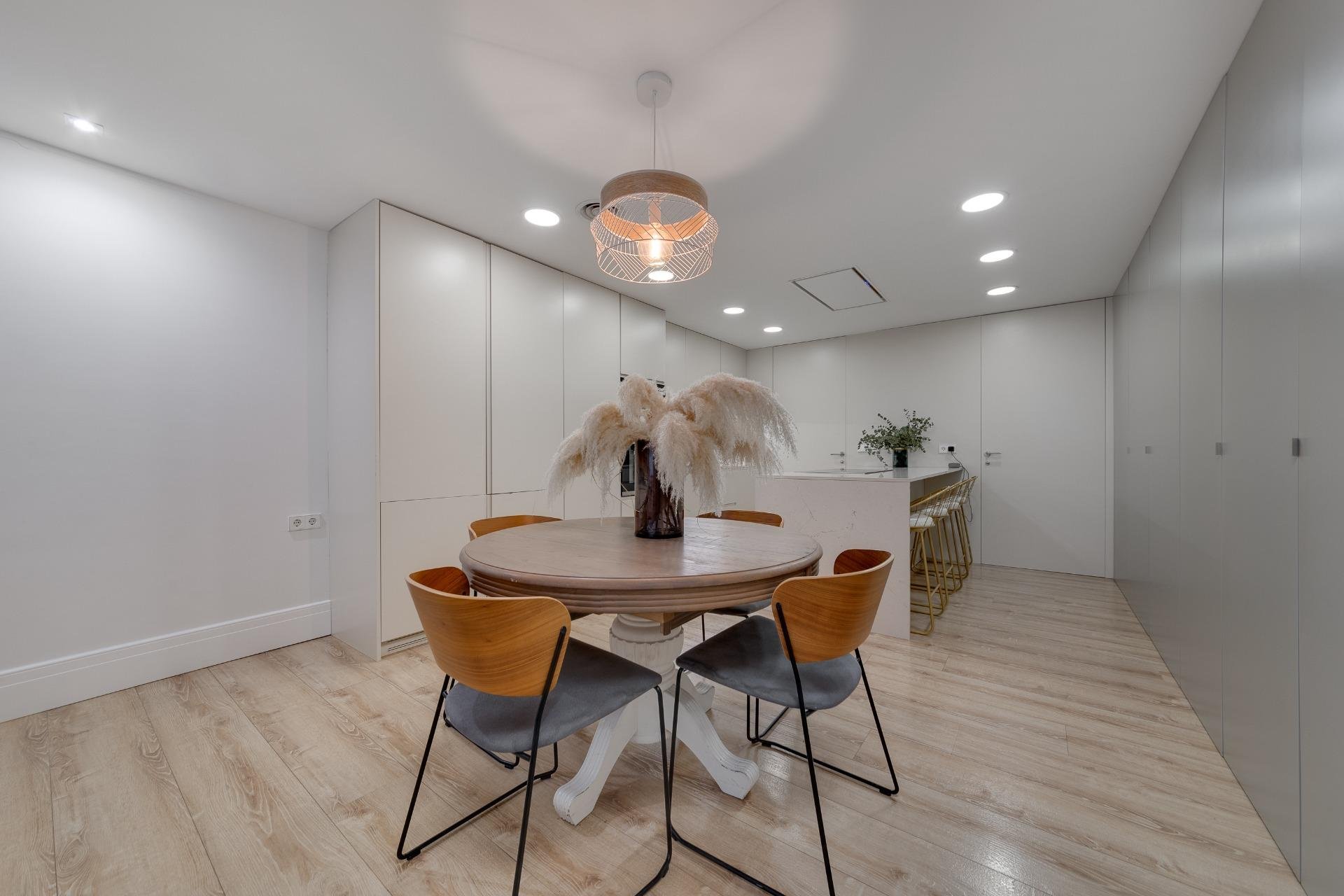 Herverkoop - Appartement -
Torrevieja - Playa del Cura