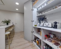 Herverkoop - Appartement -
Torrevieja - Playa del Cura