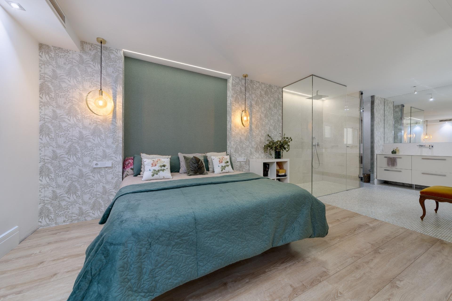 Herverkoop - Appartement -
Torrevieja - Playa del Cura