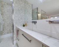 Herverkoop - Appartement -
Torrevieja - Playa del Cura