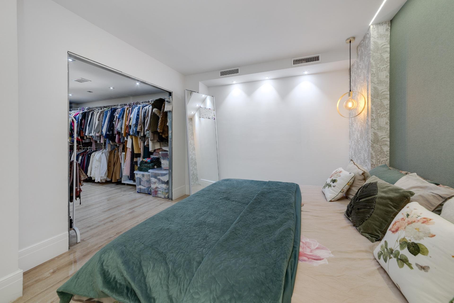 Herverkoop - Appartement -
Torrevieja - Playa del Cura