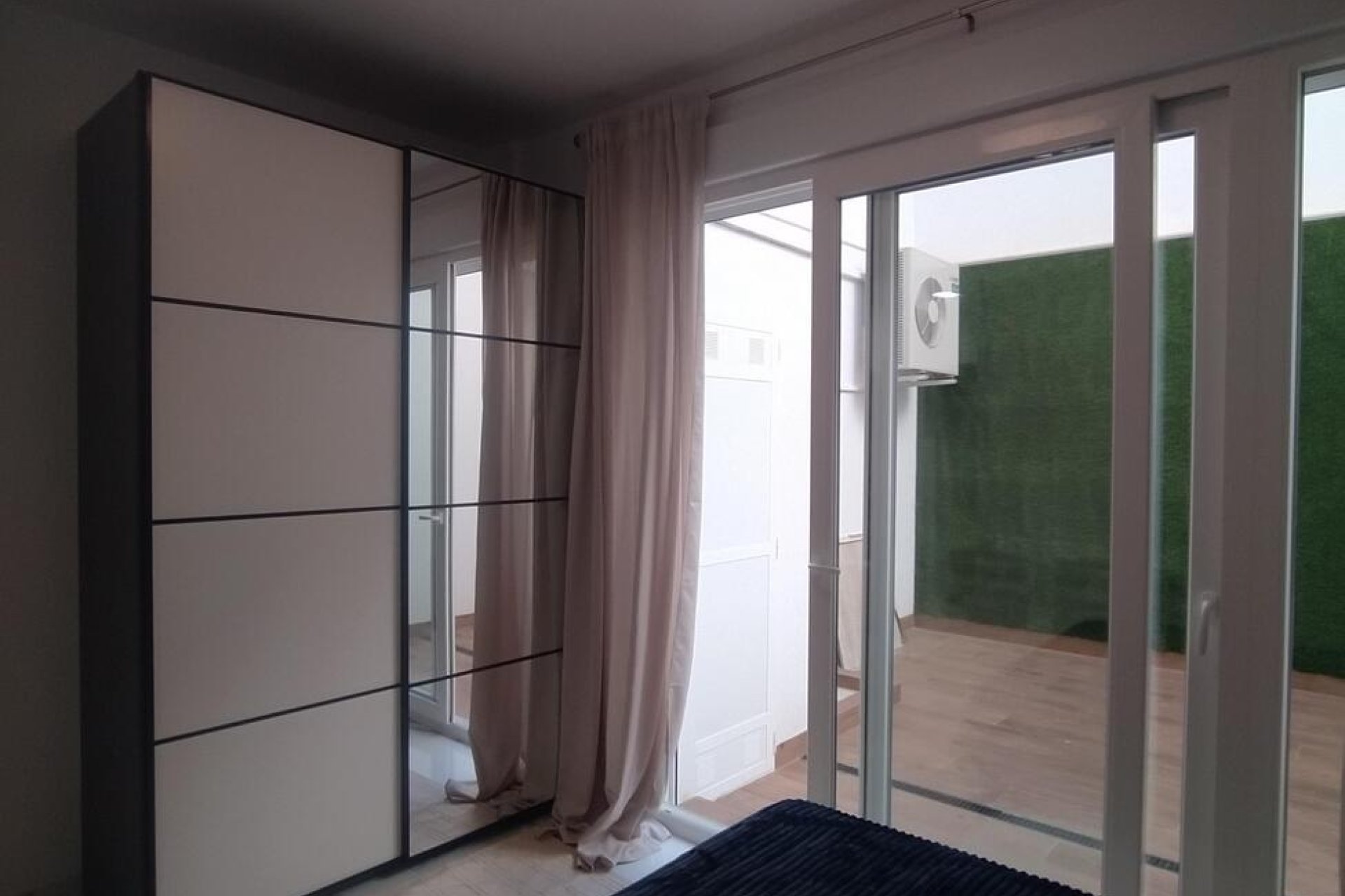 Herverkoop - Appartement -
Torrevieja - Playa del Cura