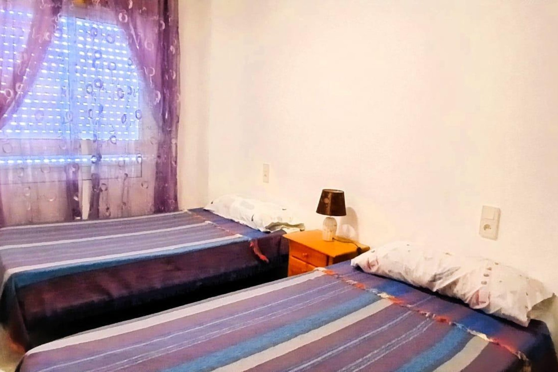 Herverkoop - Appartement -
Torrevieja - Playa del Cura