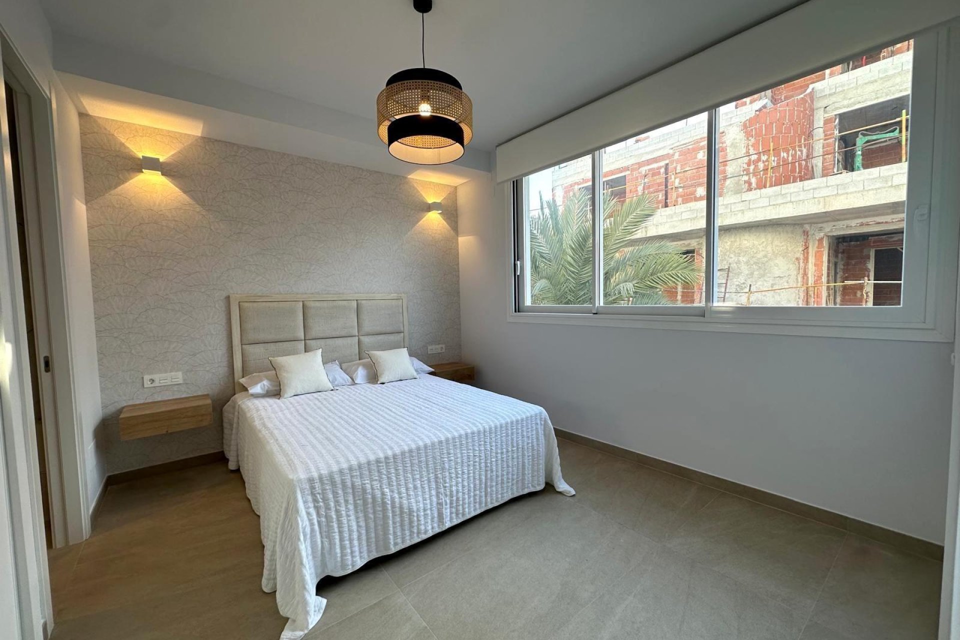 Herverkoop - Appartement -
Torrevieja - Playa del Cura