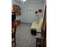Herverkoop - Appartement -
Torrevieja - Playa del Cura