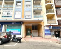 Herverkoop - Appartement -
Torrevieja - Playa del Cura