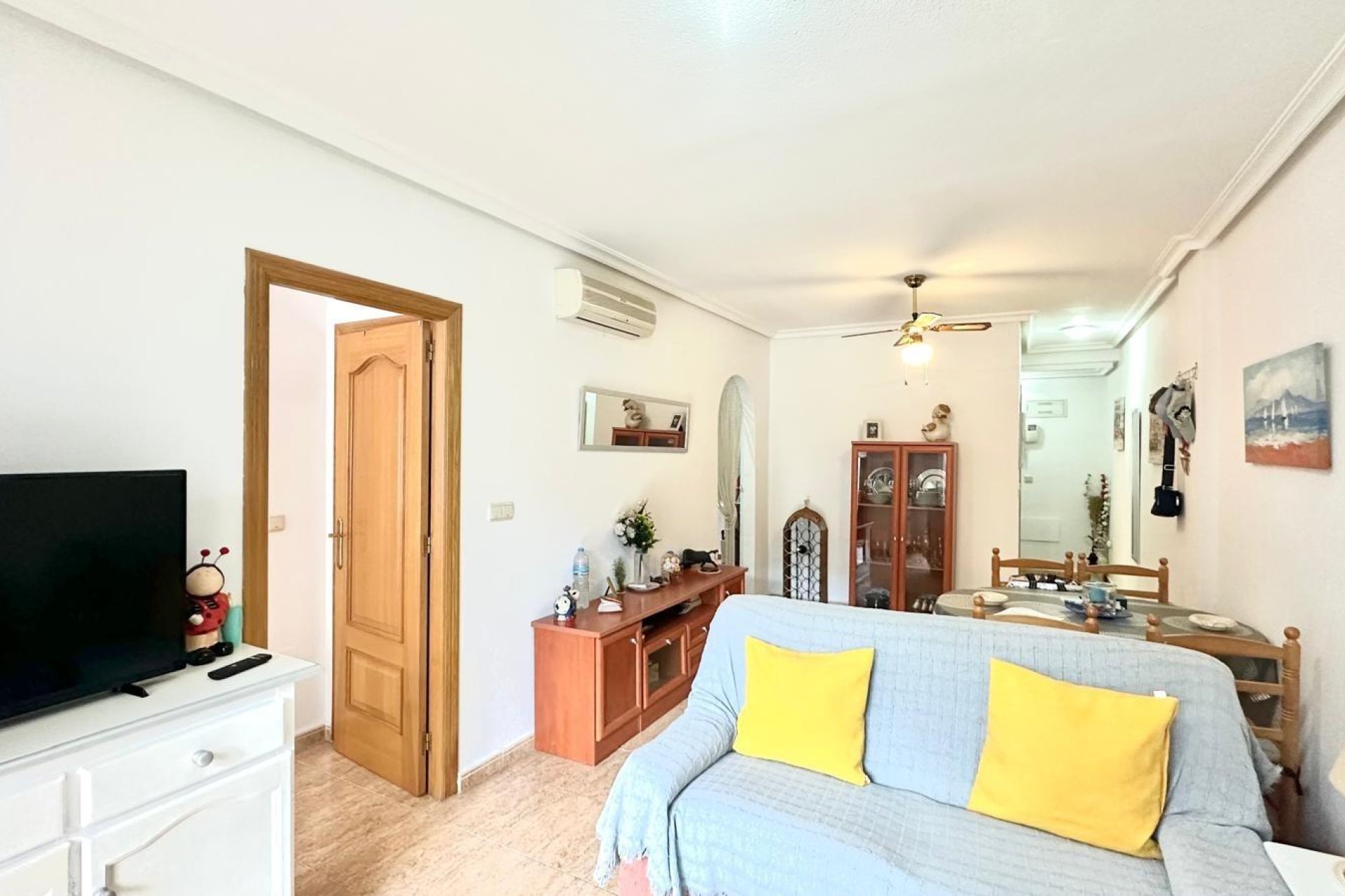 Herverkoop - Appartement -
Torrevieja - Playa del Cura