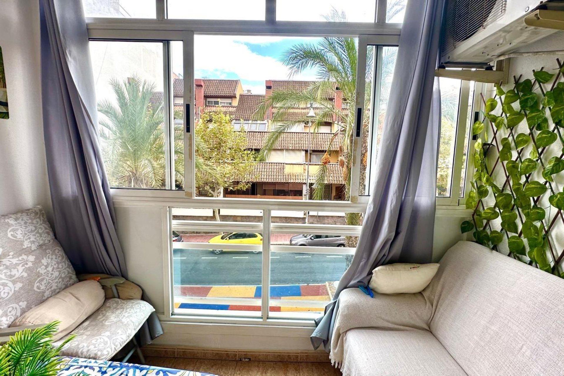 Herverkoop - Appartement -
Torrevieja - Playa del Cura