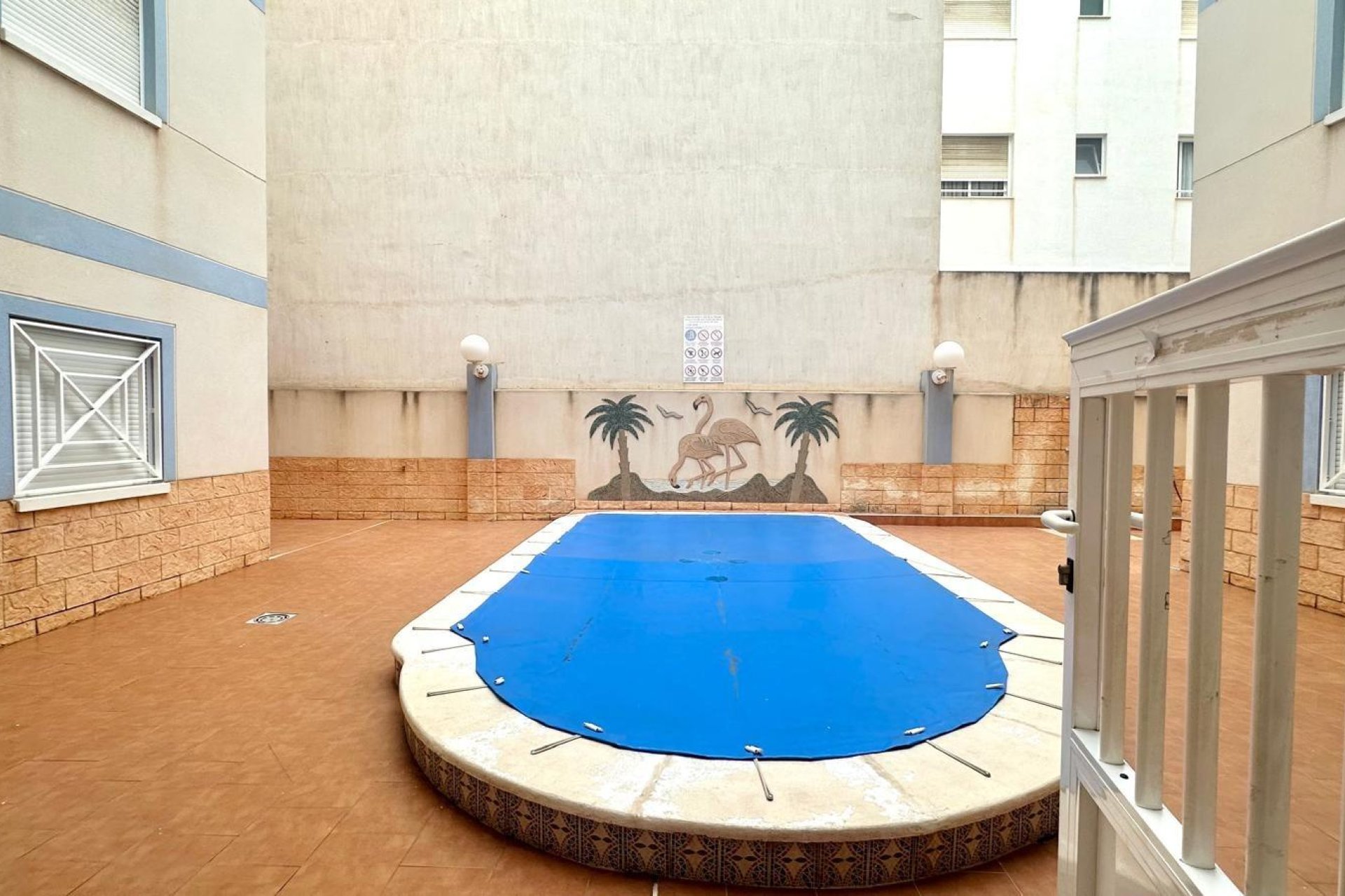 Herverkoop - Appartement -
Torrevieja - Playa del Cura