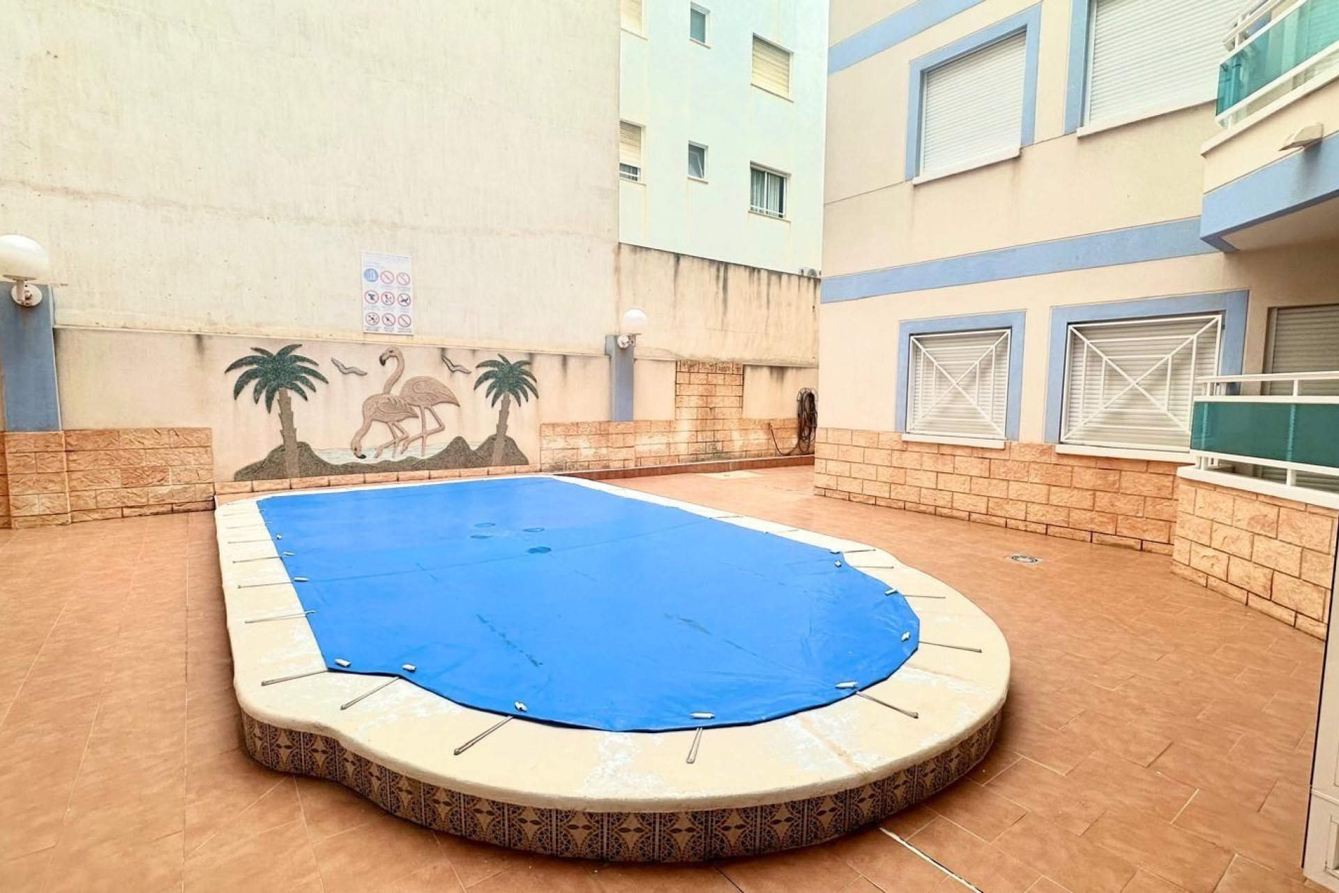 Herverkoop - Appartement -
Torrevieja - Playa del Cura