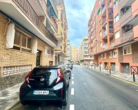 Herverkoop - Appartement -
Torrevieja - Playa del Cura