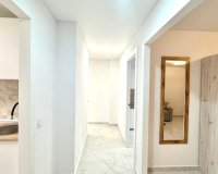 Herverkoop - Appartement -
Torrevieja - Playa del Cura